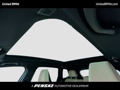 Used 2025 BMW X3 xDrive30 w/ Convenience Package AWD/4WD image 12