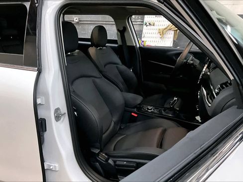 Used 2024 MINI Cooper Clubman S image 10