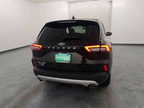 New 2026 Ford Escape Active w/ Cold Weather Package image 7