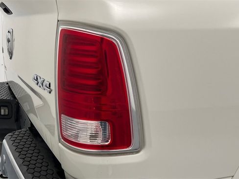 Used 2017 RAM 1500 Laramie w/ Convenience Group image 24