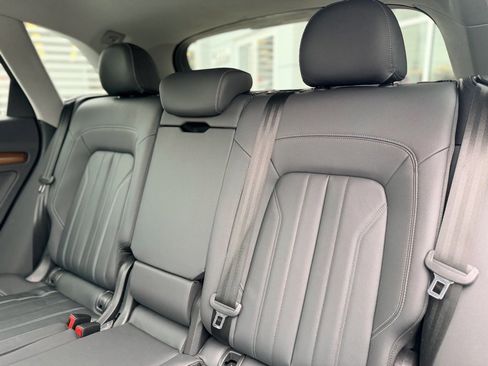 Certified 2023 Audi Q5 2.0T Premium w/ Convenience Package image 14