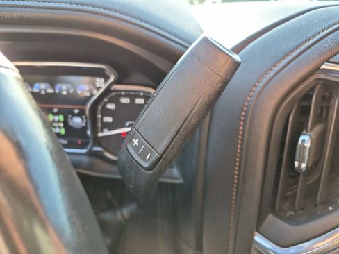 Used 2020 GMC Sierra 1500 AT4 w/ AT4 Premium Package AWD/4WD image 32