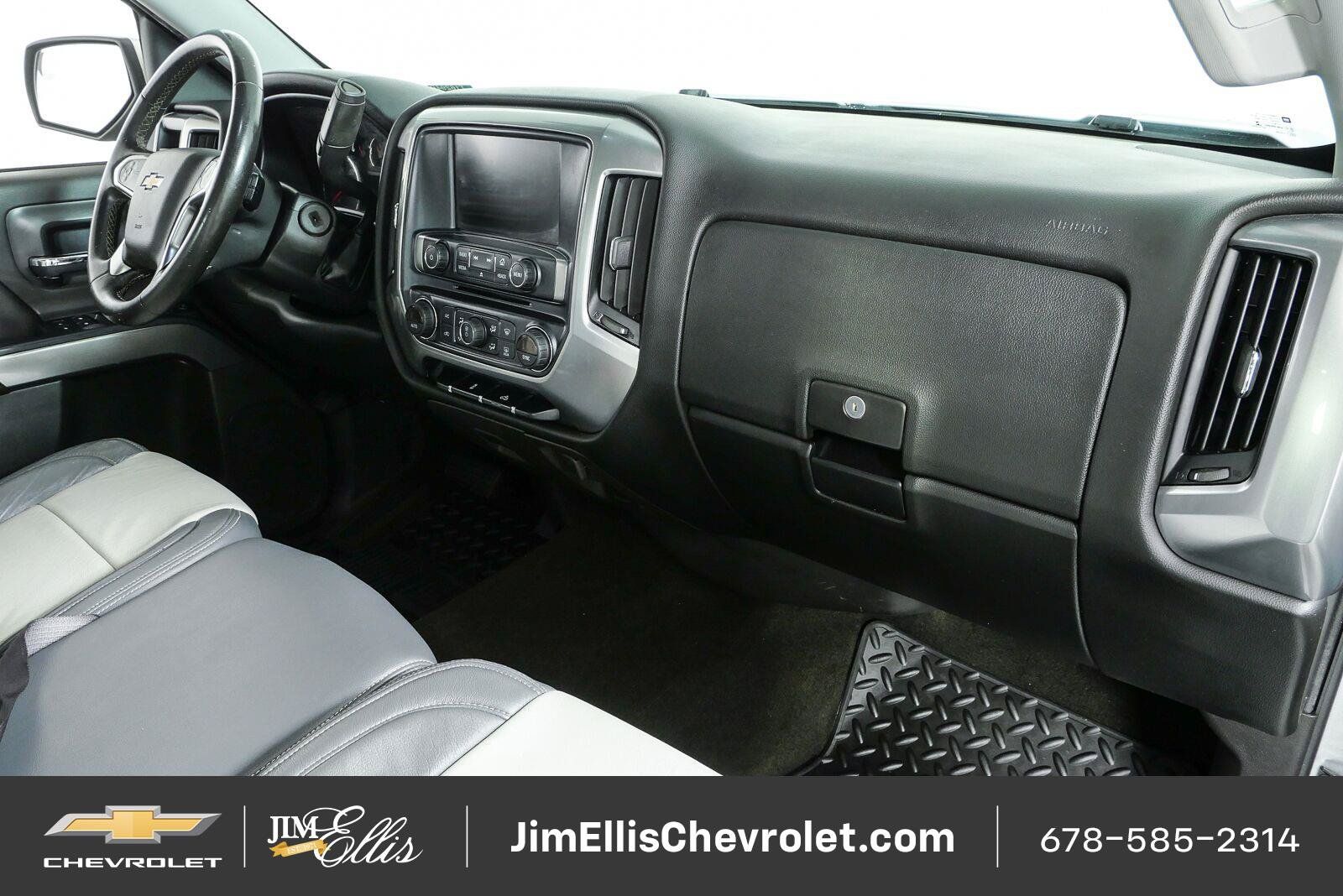 Used 2017 Chevrolet Silverado 1500 LT w/ All Star Edition AWD/4WD image 19