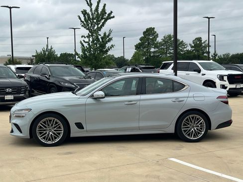 Used 2023 Genesis G70 2.0T w/ Sport Prestige Package RWD image 6