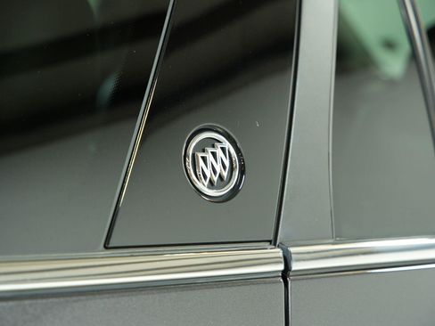 Certified 2014 Buick Enclave Premium FWD image 28