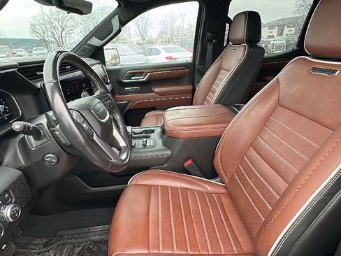 Used 2023 GMC Sierra 1500 Denali Ultimate image 9