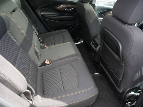 Used 2020 GMC Terrain SLE w/ Driver Convenience Package image 25