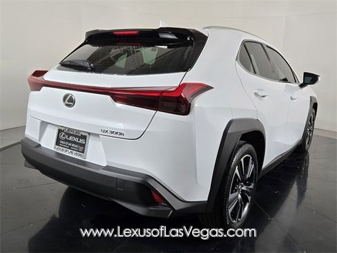 New 2026 Lexus UX 300h FWD image 4