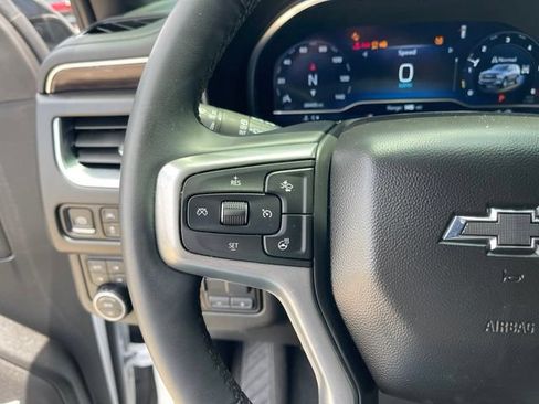 Used 2024 Chevrolet Tahoe Z71 w/ Z71 Off-Road Package AWD/4WD image 16