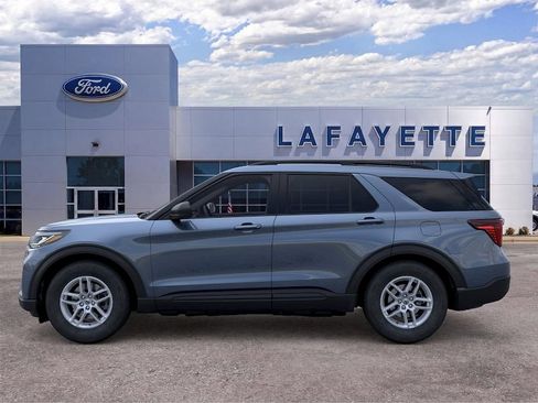 New 2026 Ford Explorer Active w/ Active Comfort Package RWD image 3