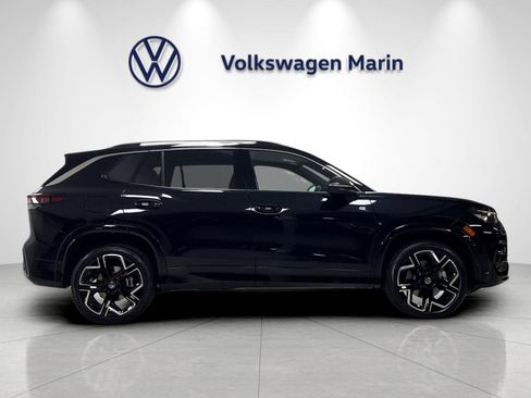 New 2026 Volkswagen Tiguan SEL R-Line AWD/4WD image 6