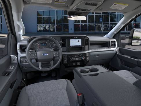 New 2026 Ford F250 XL w/ STX Appearance Package AWD/4WD image 9