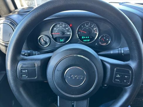 Used 2015 Jeep Wrangler Sport image 17