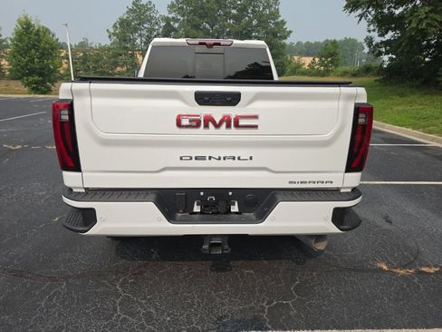 Used 2025 GMC Sierra 2500 Denali w/ Denali Reserve Package AWD/4WD image 6
