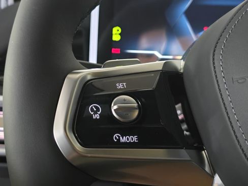 New 2026 BMW i7 xDrive60 w/ Premium Package image 23