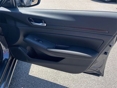 New 2025 Nissan Altima 2.5 SV w/ SV Premium Package image 31