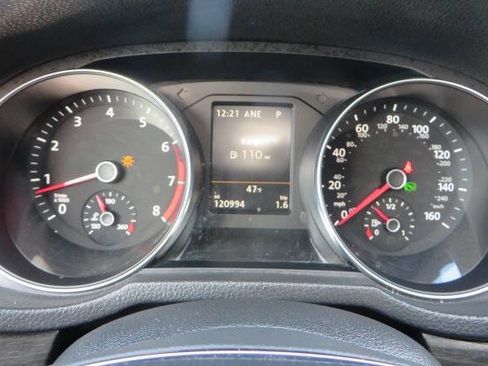 Used 2017 Volkswagen Passat 1.8T SE image 22