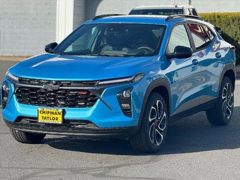 New 2025 Chevrolet Trax RS w/ Sunroof Package image 10