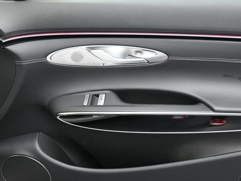 New 2026 Genesis GV70 2.5T image 11