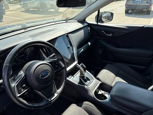 Used 2020 Subaru Outback Premium AWD/4WD image 4