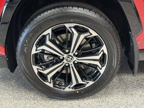 Used 2025 Toyota RAV4 XSE w/ Weather Package image 10