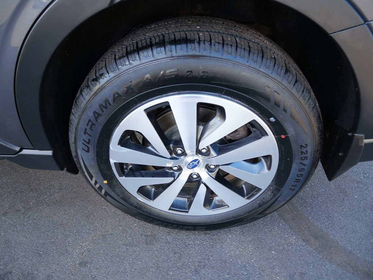 Used 2020 Subaru Outback AWD/4WD image 29