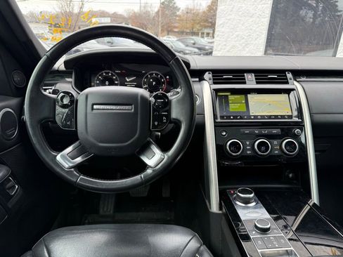 Used 2019 Land Rover Discovery HSE Luxury image 7