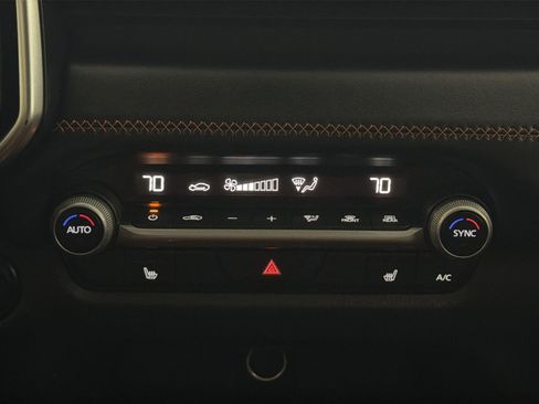 Used 2023 MAZDA CX-50 AWD 2.5 Turbo w/ Cargo Package image 21