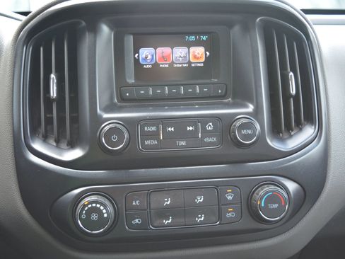 Used 2015 Chevrolet Colorado W/T w/ WT Convenience Package image 18