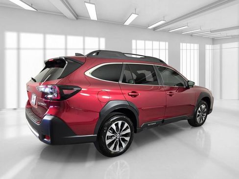 Certified 2025 Subaru Outback Limited AWD/4WD image 8