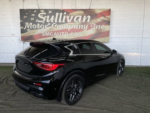 Used 2017 INFINITI QX30 Sport w/ Sport Leather Package image 5