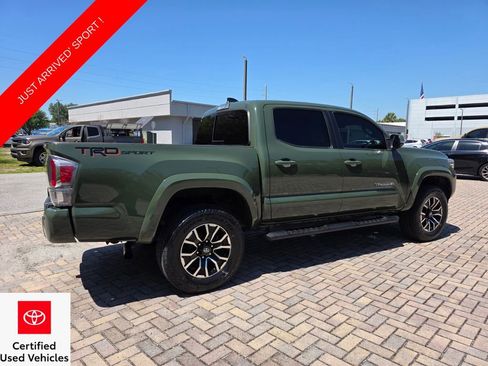 Certified 2022 Toyota Tacoma TRD Sport w/ Technology Package image 11
