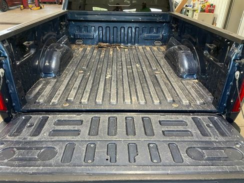Used 2017 Ford F150 XLT w/ Equipment Group 302A Luxury AWD/4WD image 25