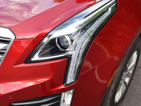 Used 2019 Cadillac XT5 Luxury FWD image 11