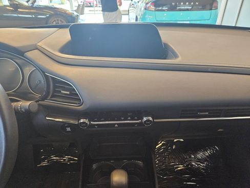 Used 2024 MAZDA CX-30 AWD 2.5 S w/ Preferred Package image 18