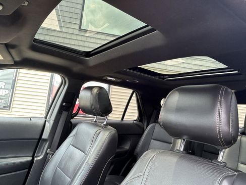 Used 2014 Ford Explorer Sport AWD/4WD image 18