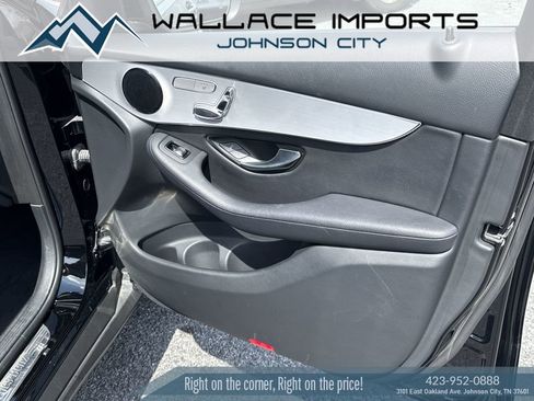 Used 2019 Mercedes-Benz GLC 300 4MATIC image 38