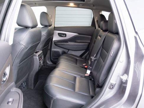 Used 2024 Nissan Murano SV image 16