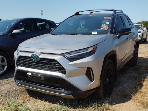 Used 2023 Toyota RAV4 XSE AWD/4WD image 1