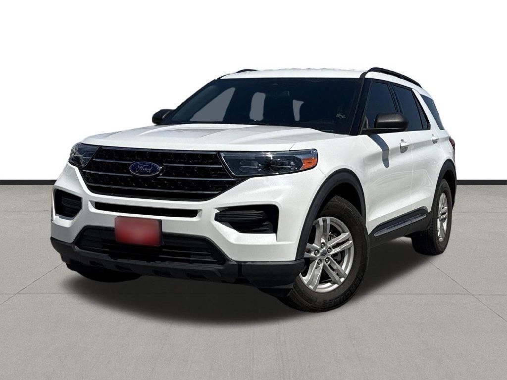 Used 2020 Ford Explorer XLT RWD image 1