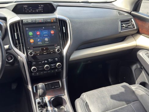 Used 2022 Subaru Ascent Touring AWD/4WD image 25