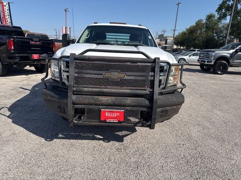 Used 2013 Chevrolet Silverado 3500 W/T image 9