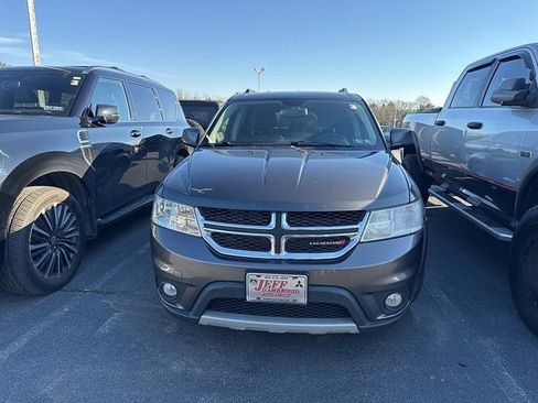 Used 2015 Dodge Journey SXT w/ Flexible Seating Group image 7