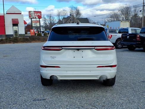 Used 2022 Lincoln Corsair Reserve w/ Equipment Group 201A image 6