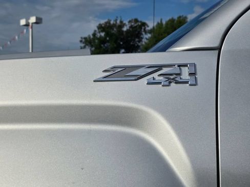 Used 2016 GMC Sierra 1500 SLE w/ SLE Value Package AWD/4WD image 7
