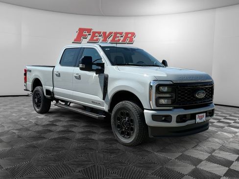 New 2026 Ford F250 Lariat w/ Black Appearance Package AWD/4WD image 7
