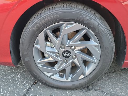 Certified 2025 Hyundai Elantra Blue image 26