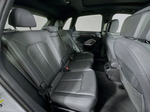 Used 2023 Audi Q3 2.0T Premium image 27