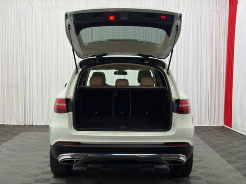 Used 2019 Mercedes-Benz GLC 300 4MATIC image 37