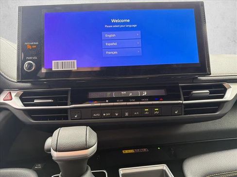 New 2026 Toyota Sienna XLE Woodland Edition image 15